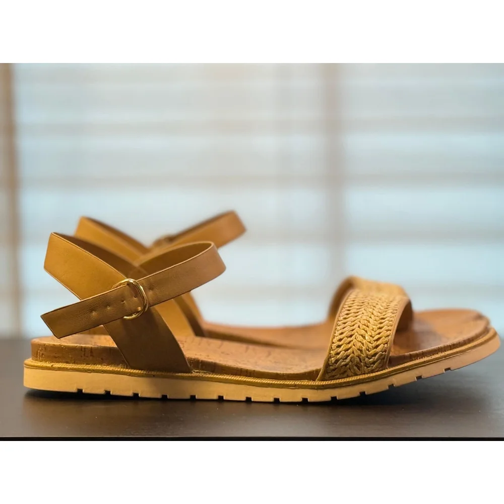 Sun & Stone Women Natural Raffia Sandals Flip Flop Sz 10 M Beige